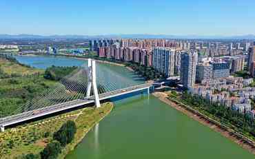廊坊教職工管理平臺：本地化部署與國產(chǎn)化適配的創(chuàng  )新實(shí)踐